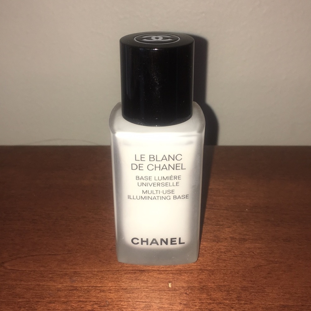 Le BLANC illuminating base/primer